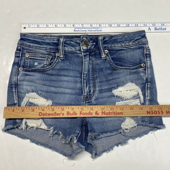 American Eagle Hi-Rise Shortie Sz 6 Next Level Stretch Denim Short Crochet EUC - Picture 3 of 11